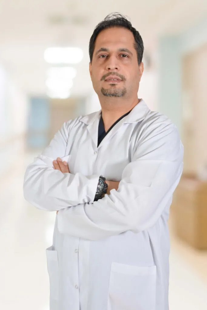 Dr. Mahmut Kaya