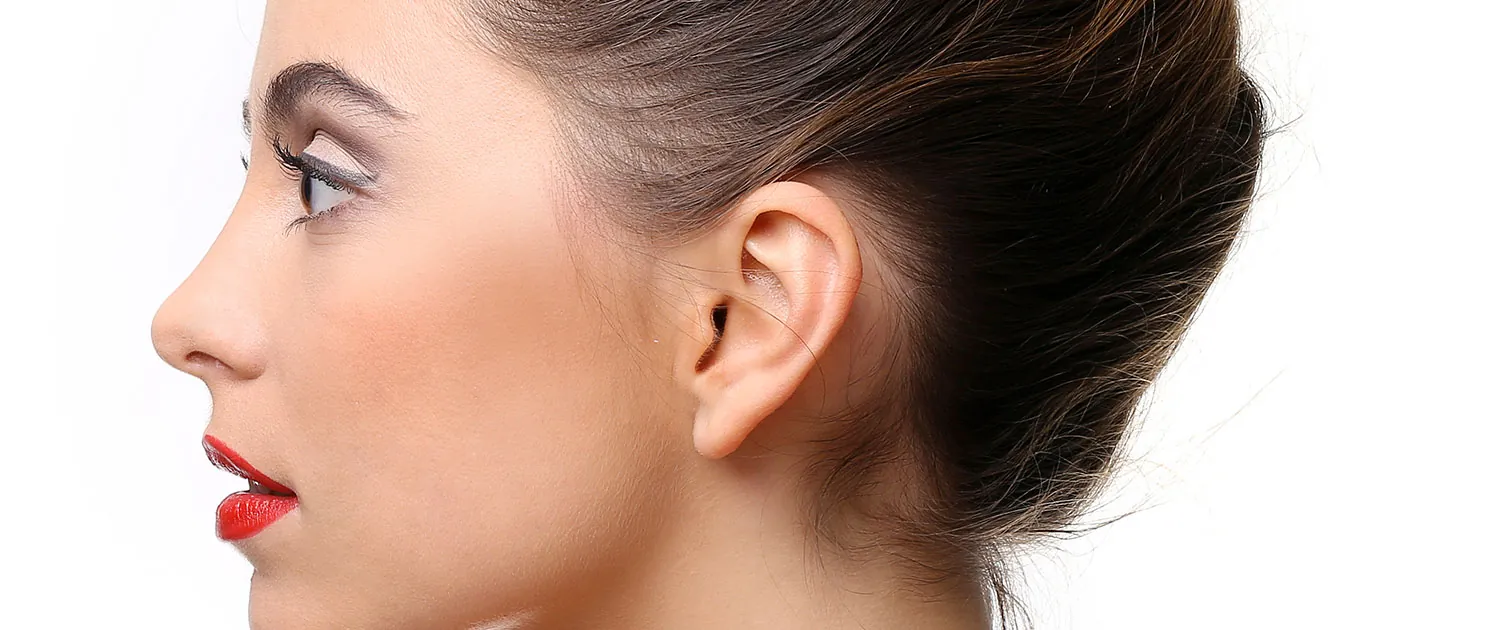 Kepçe Kulak Estetiği (Otoplasti) Nedir? Çocuk ve Yetişkinde Süreç Farkları 1 Kepçe Kulak Estetiği