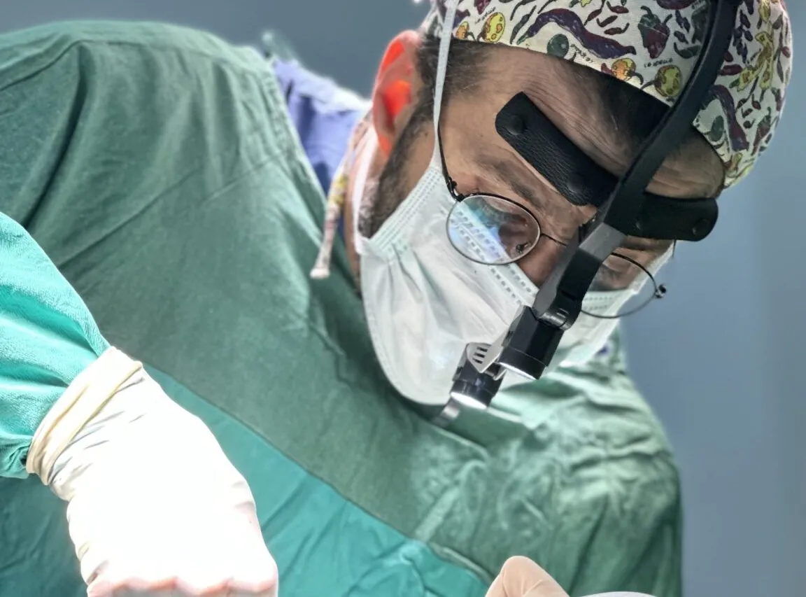 Kepçe Kulak Estetiği (Otoplasti) Nedir? Çocuk ve Yetişkinde Süreç Farkları 3 bunyamincakil 1152x853 1